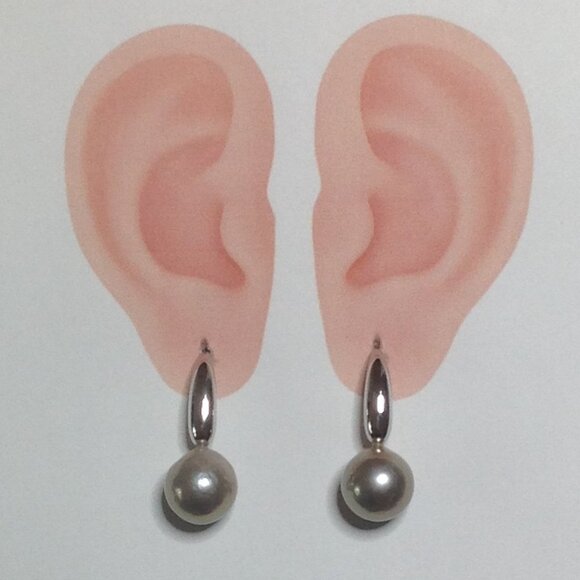 Silver Dangle Earrings with Natural Gray Ming Pearls - Picture 2 of 4